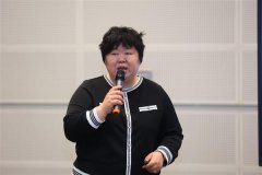 “英特尔将继续深化取教育界的